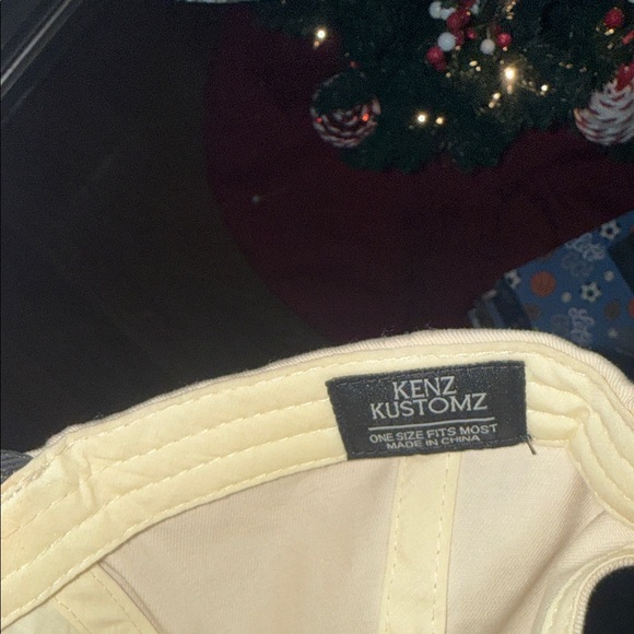 Buckle Cream and Brown 'Howdy' Hat - Picture 7 of 8